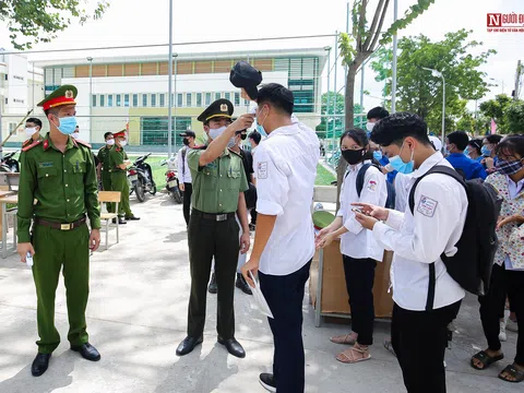 Hà Nội: Chuyển điểm thi gấp vì có tổ giáo viên F1, F2 không làm ảnh hưởng đến tâm lý của thí sinh