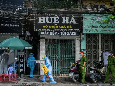 Hà Nội: Phong tỏa ngõ trên phố Trương Định do có bệnh nhân mắc Covid-19