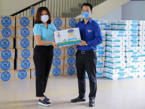 VINAMILK ỦNG HỘ GẦN 170.000 SẢN PHẨM CHO 3 ĐỊA PHƯƠNG MIỀN TRUNG ĐANG LÀ “ĐIỂM NÓNG” COVID-19