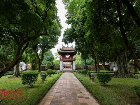 Quang cảnh hiếm thấy tại các khu di tích ở Hà Nội