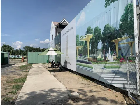 Nhà Bè: “Rao bán lúa non” dự án Long Savanna