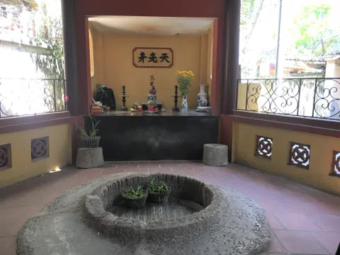 Giếng cổ nghìn năm và tình mẫu tử trong tục làm lễ xin sữa lưu truyền trong dân gian
