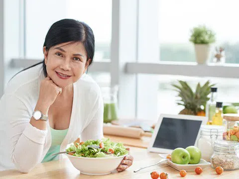 Tiền mãn kinh không còn là nỗi lo - Bật mí bí mật giữ lửa tuổi xế chiều