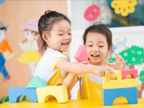 Dạy làm người tử tế: Sự tử tế phải bắt nguồn từ người lớn