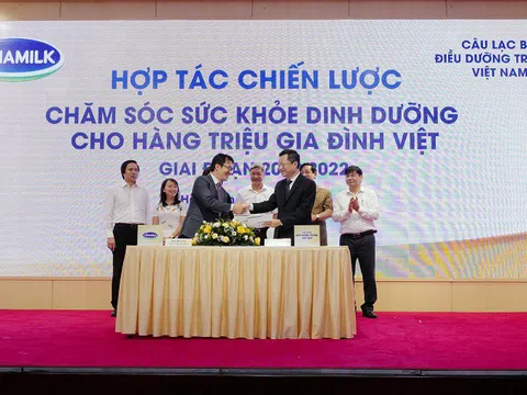 Vinamilk chăm sóc sức khỏe cho trẻ em và người cao tuổi Việt Nam