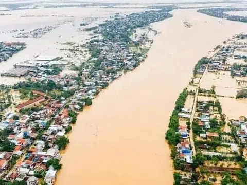 Những con số thiệt hại đau lòng sau bão số 6 và mưa lũ ở miền Trung