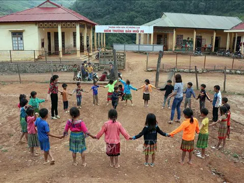 Những cô giáo bám trường, bám lớp nơi vùng cao Sơn La