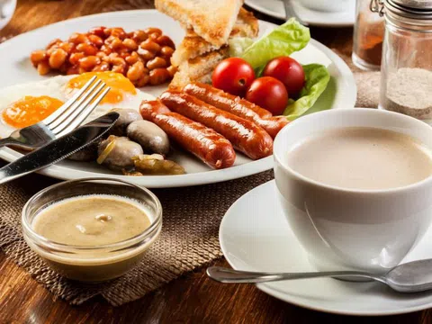 Những thói quen hại gan, thận khủng khiếp, nhiều người Việt làm hằng ngày