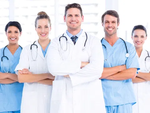 Danh sách các bác sĩ phẫu thuật thẩm mỹ giỏi Việt Nam 2020