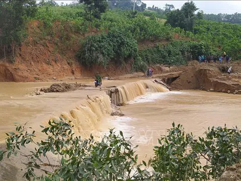 Mất liên lạc hoàn toàn với xã Phước Lộc (Phước Sơn, Quảng Nam)