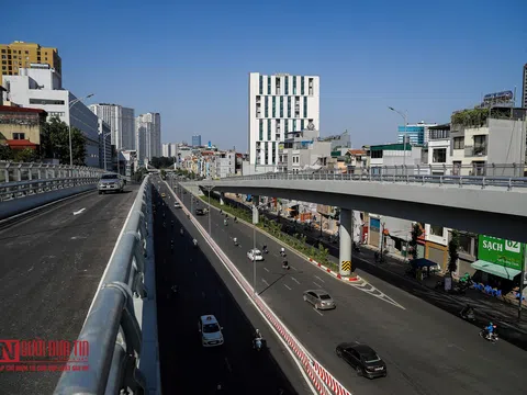 Thông xe đường Vành đai 2 trên cao, đoạn Ngã Tư Sở - Ngã Tư Vọng