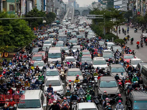 Đường Trường Chinh tắc dài sau khi thông xe vành đai 2