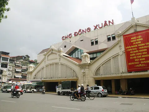 130 năm chợ Đồng Xuân