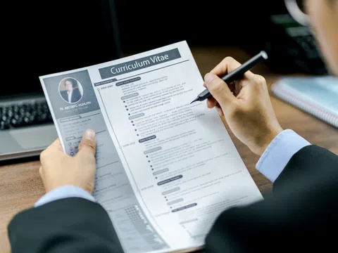 9 điều nên loại bỏ khỏi hồ sơ xin việc làm ngay lập tức