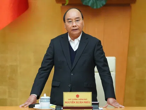 Thủ tướng: Tạm dừng các chuyến bay thương mại, xử lý nghiêm vi phạm cách ly phòng chống dịch COVID-19