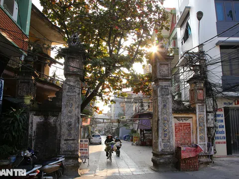 Con đường lát đá xanh vẫn bền đẹp sau gần 100 năm tại Bắc Ninh