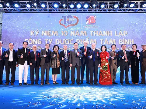 Dàn “Táo quân” hội tụ tại Lễ kỷ niệm 10 năm thành lập Dược phẩm Tâm Bình