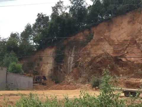 Bù Đăng - Bình Phước: Cần xử lý nghiêm việc khai thác đất trái phép trên địa bàn