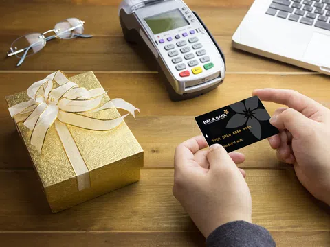 Bạn có làm điều này khi xem phim với người yêu tại nhà không?