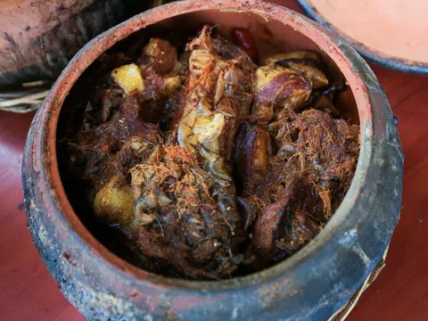 “Đập hộp” niêu cá kho giá 1,4 triệu đồng và quy trình làm cá độc nhất vô nhị làng Vũ Đại