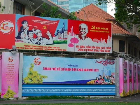 Sắc màu chào Đại hội XIII của Đảng ở thành phố mang tên Bác