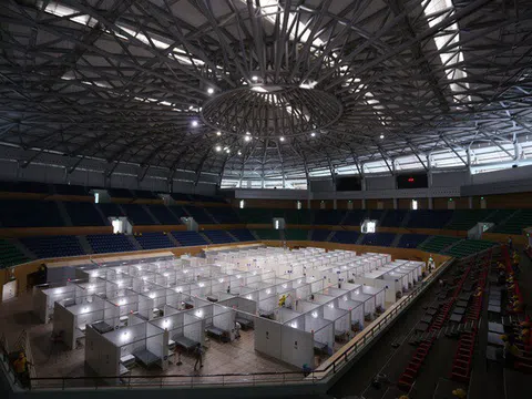 Bộ trưởng Bộ Y tế: Thiết lập ngay 3 bệnh viện dã chiến tại Hải Dương