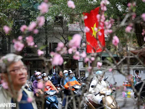 Không khí Tết cổ truyền len lói khắc ngõ ngách Hà Nội