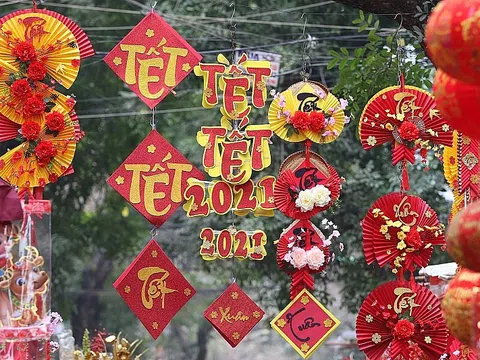 Mong muốn đón Tết an lành trước 'cơn bão' dịch bệnh COVID-19