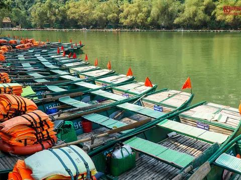 Danh thắng Tràng An vắng lặng chưa từng thấy dịp đầu năm