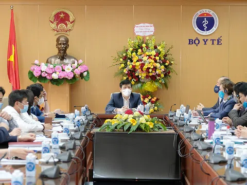 Vắc xin COVID-19: Bộ Y tế chuẩn bị kế hoạch triển khai chiến dịch tiêm chủng lớn nhất tại Việt Nam