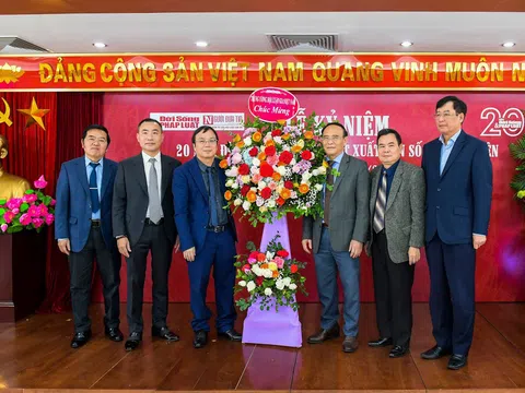 20 năm Đời sống và Pháp luật - "Bầu trời trước mặt, con đường dưới chân"