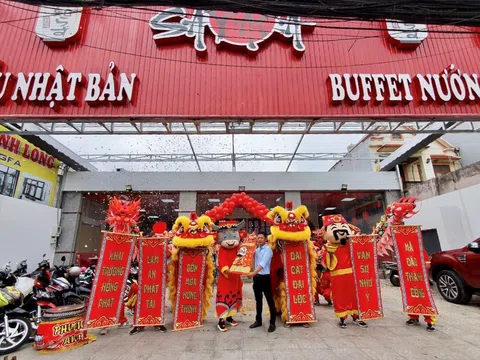 Tưng bừng khai trương nhà hàng Buffet nướng lẩu Nhật Bản SAYAKA