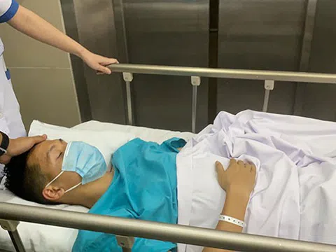 Hình ảnh mới nhất Hùng Dũng sau khi mổ, bà xã Mộc Trinh đã nói gì?