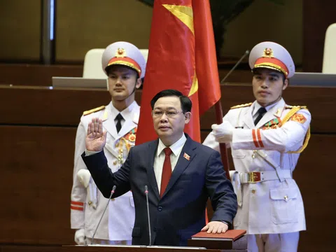 Đồng chí Vương Đình Huệ được bầu giữ chức vụ Chủ tịch Quốc hội