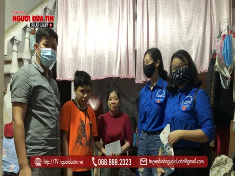 Đoàn thanh niên cơ quan TW Hội Luật gia Việt Nam sẻ chia với người nghèo