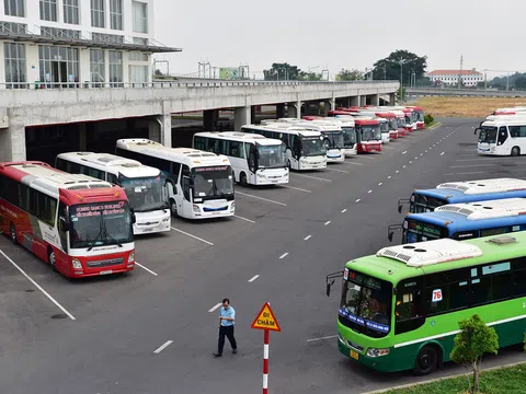 Cảnh đìu hiu tại bến xe lớn nhất Việt Nam