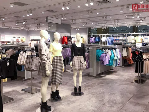 Cửa hàng H&M vắng khách trước làn sóng tẩy chay