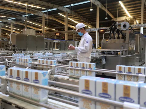 Vinamilk tiếp tục dẫn đầu ngành sữa nước trong nhiều năm