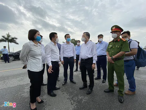 Phong toả BV Bệnh Nhiệt đới Trung ương cơ sở 2 do có các ca dương tính mới diễn biến phức tạp