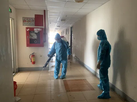 Đà Nẵng phong tỏa 1 chung cư và khu dân cư quanh bar New Phương Đông