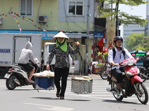 Miền bắc tiếp tục nắng nóng gay gắt, cảnh báo đột quỵ, sốc nhiệt