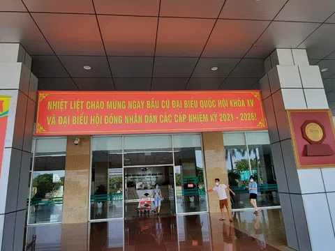 Hòm phiếu bầu cử sẽ đến tận phòng bệnh tại bệnh viện đang điều trị COVID-19