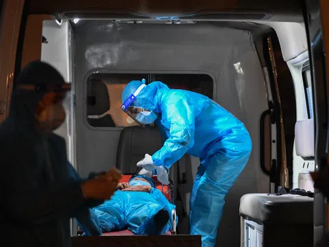 Những người đầu tiên trò chuyện với F0 trong tâm dịch Gò Vấp