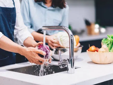Rửa thực phẩm đúng cách: Cẩn thận không bao giờ thừa trong thời Covid