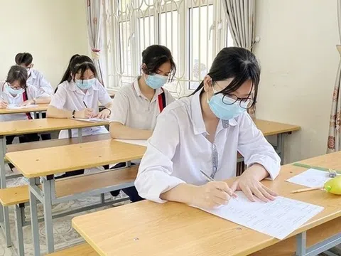 Hưng Yên sẽ tiến hành đổi khẩu trang cho thí sinh trước cửa phòng thi tốt nghiệp THPT 2021