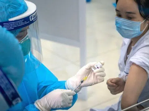 Việt Nam đã tiêm hơn 4 triệu liều vaccine Covid-19