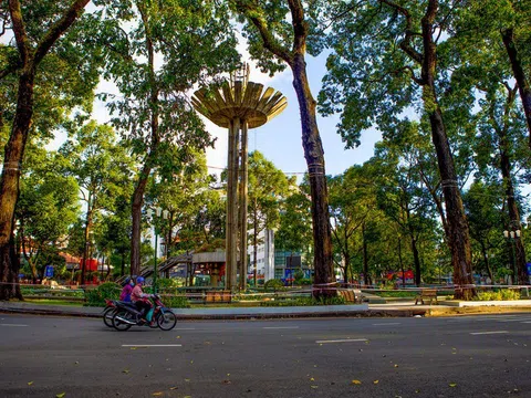 Có một Sài Gòn ẩn mình chờ khỏe lại