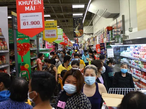 Người dân TP.HCM mua hàng giá 'trên trời' hãy gọi hotline 1900888655