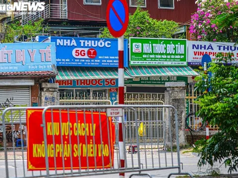 Đình chỉ kinh doanh của nhà thuốc Đức Tâm sau khi để xảy ra lây lan dịch Covid-19