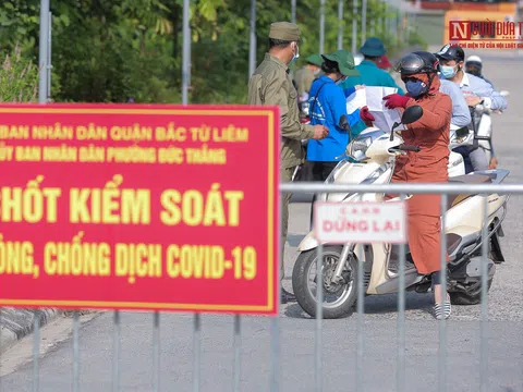 Hà Nội: Kiểm soát người dân ra đường bằng phiếu